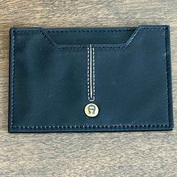 ETIENNE AIGNER BLACK LAMB SKIN 2 SLOT CARD HOLDER WALLET - Picture 2 of 6